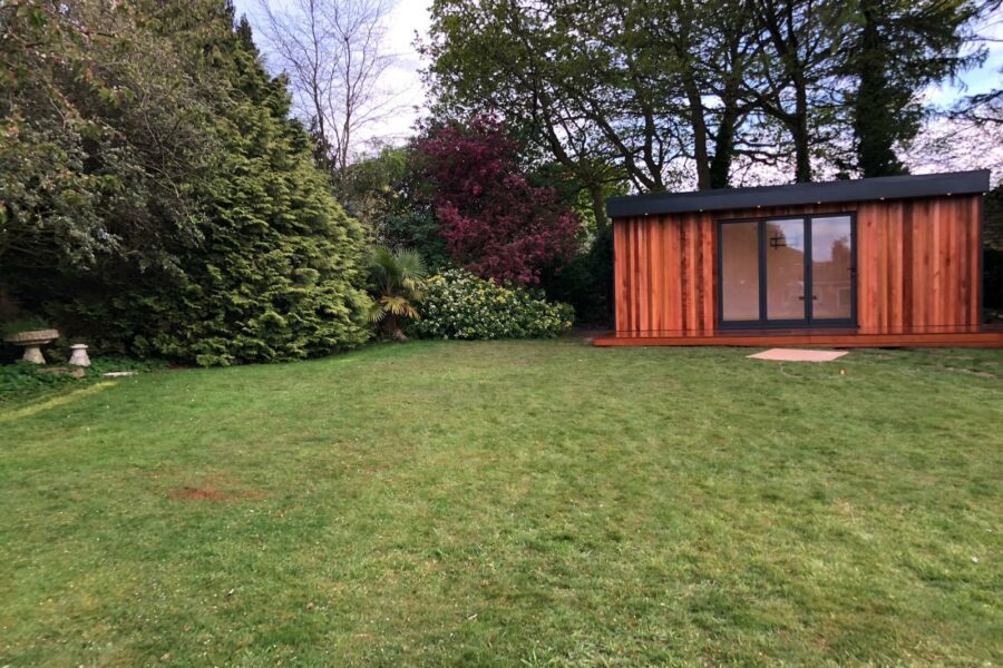 Bespoke Garden Den in Meopham, Kent