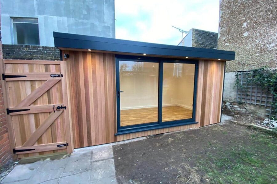 Bespoke cedar garden gate in Margate, Kent - eden garden rooms